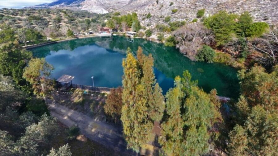 Archaeological and Natural Beauties of South Central Crete - Guides and pacing: what makes this trip feel worth the money