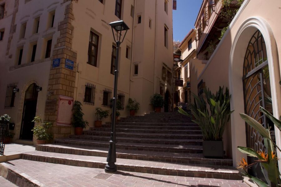 Crete: Chania Old Town, Rethymno & Kournas Lake - Should You Book This West Crete Day Tour?