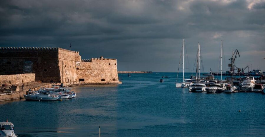 Crete: Day Tour to Heraklion City, Market & CRETAquarium - The Outdoor Market Near Heraklion: What to Look For