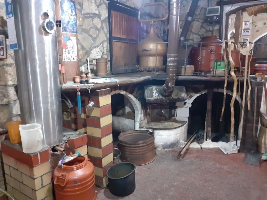 Crete: Full-Day Cretan Wines, Olive Oil, Raki and Food Tour - Key things that make this tour worth your time