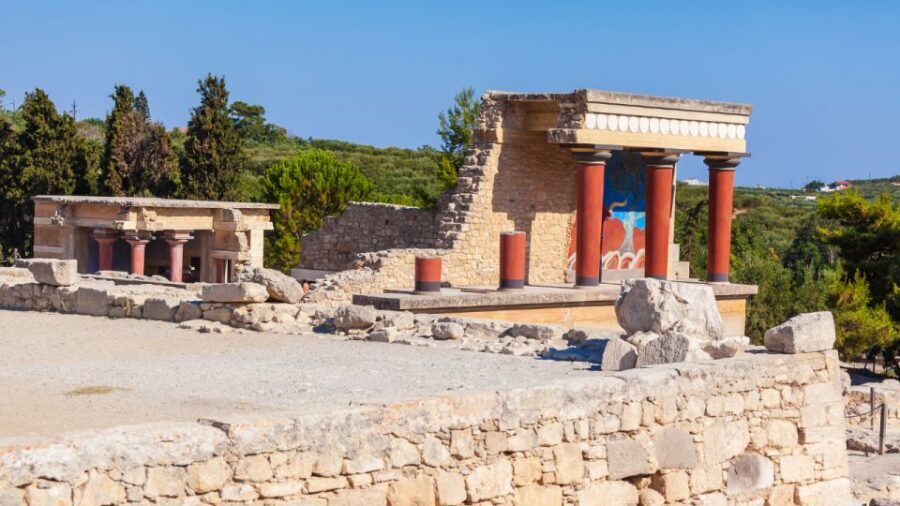 Crete: Knossos, Lasithi, Lasinthos and Olive Farm Combo Tour - Krasi’s springs and the ancient plane tree