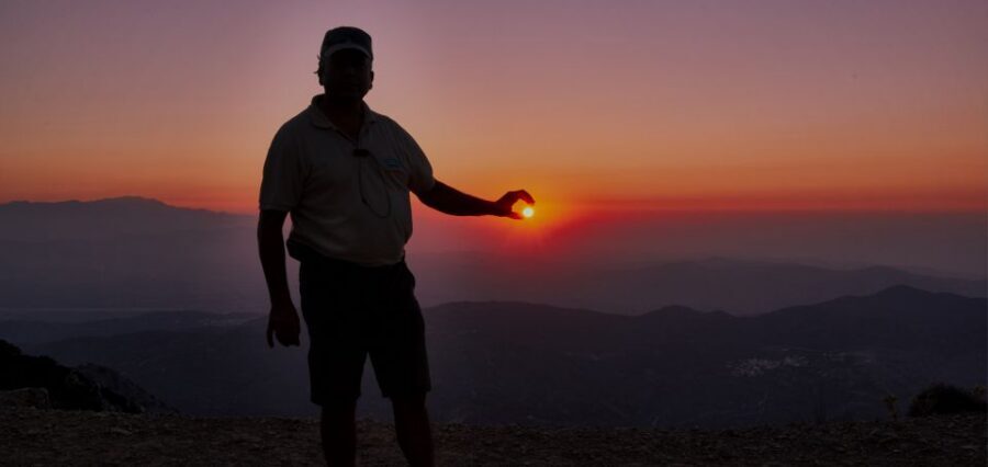 Crete: Land Rover Safari with Sunset Viewing, Dinner, & Wine - Getting picked up for the Cretan mountain evening