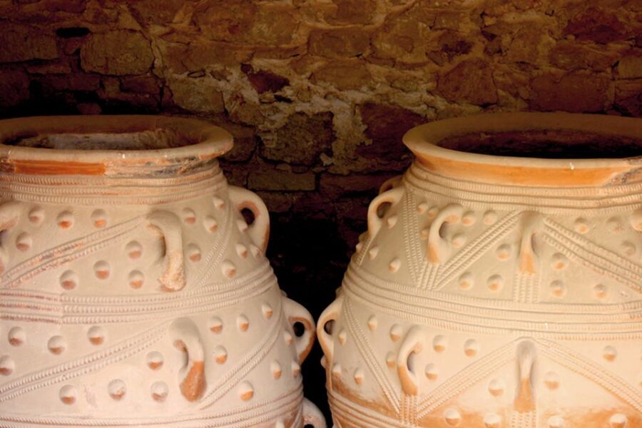 Crete: Palace of Knossos E-Ticket and Audio Guide - Queen’s Megaron: Blue Dolphins and Minoan Bath Habits