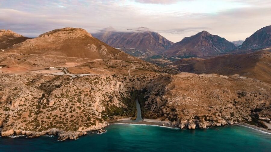 Crete: Preveli Tropical Beach and Palm Forest - The ride out of Heraklion: comfort first, then scenery