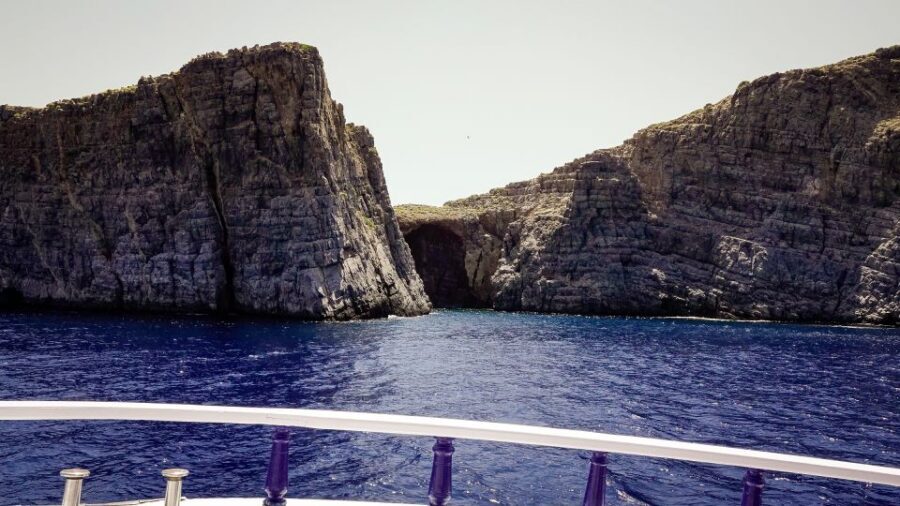 From Heraklion: Elounda, Kolokitha, and Spinalonga Boat Trip - Kolokytha Beach and turquoise lagoon moments