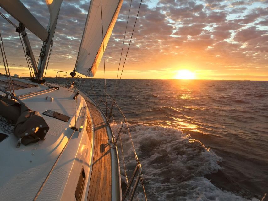 From Heraklion: Sunset Cruise to Dia Island - Food, Drinks, and On-Board Comfort on MARYLINE