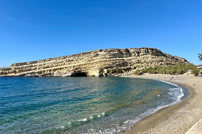 Full-Day Private Tour in Matala Caves and Ancient Gortyn in Crete - Palace of Phaistos (Festos): Minoan planning and the Phaistos Disc