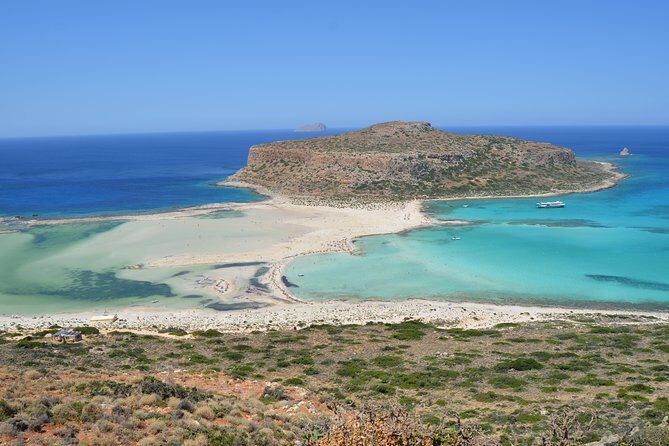 Gramvousa Island and Balos Bay Full-Day Tour from Heraklion - Crowds and Seating: How to Make This Day Feel Worth It