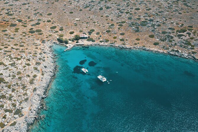 Heraklion: Dia Island Catamaran Cruise with Water Toys - Nutritionist lunch and open bar: eating well without slowing the day