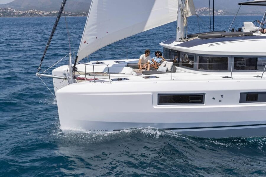 Heraklion: Dia Island Luxury Catamaran Cruise with Meal - Dia Island anchorage: swim first, then choose your fun