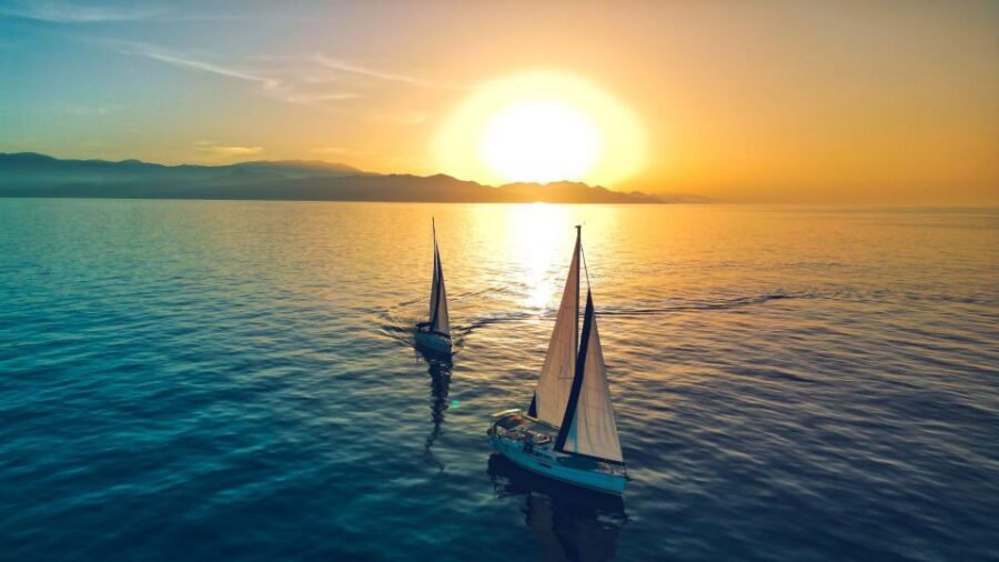 Heraklion: Dia Island Private Sailing Cruise with Full Meal - Sunset return to Heraklion: best light, best viewing spot