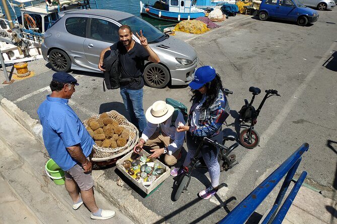Heraklion Ecobike Tour & Cretan Wine Tasting Experience - 25th of August Street and the quick shopping window