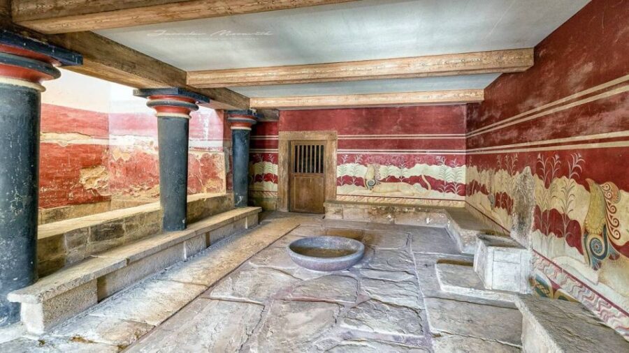 Heraklion: Knossos Palace Guided Tour Half Day - Storerooms and the Minoan supply chain: oil, grain, dried fish, olives