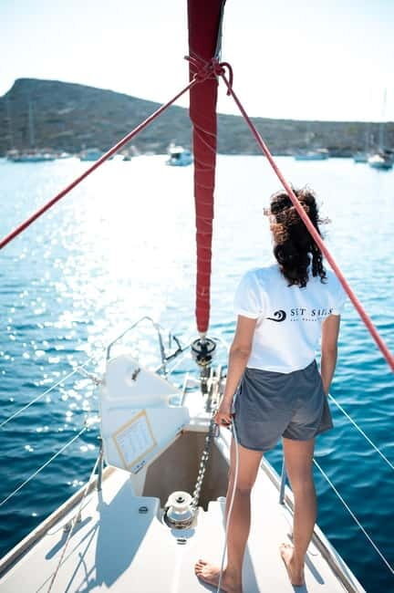 Heraklion: Sailing Trip to Dia Island with Lunch & Swimming - Who should book this Heraklion sailing trip