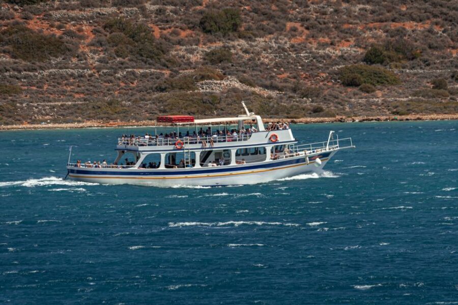 Heraklion: Spinalonga, Agios Nikolaos, & Elounda Boat Tour - Guide and group experience: what the language options mean for you