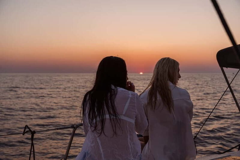 Heraklion: Sunset Sailing Cruise Dia Island with Snorkeling - The Sunset Return to Heraklion: Calm Views, Gentle Pace, Photo Time