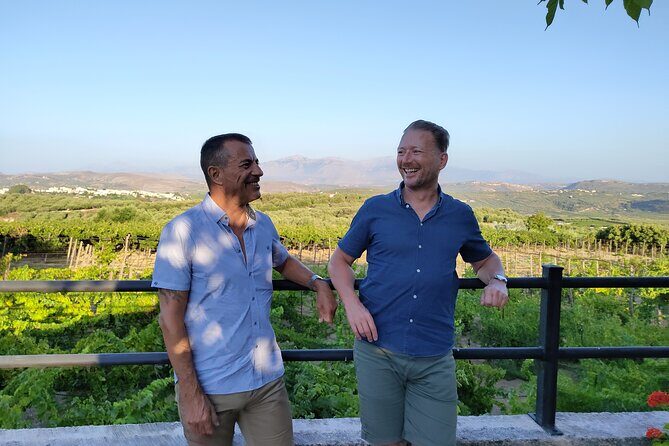Heraklion SUV Private Guided Wine Tour with Lunch - Stop 3: Lyrarakis Winery, vineyard walk, cellar tour, and the pairing lunch