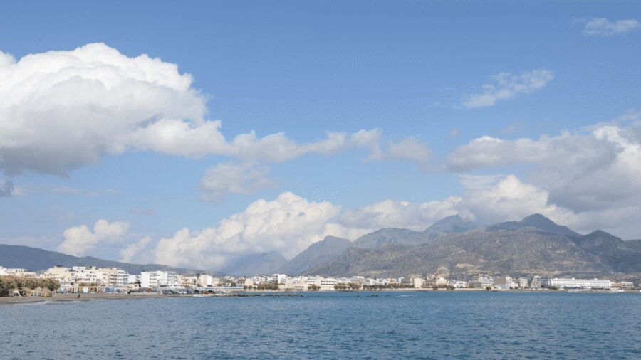 Heraklion:Cruise to Chrissi island natural park with pick up - On-board lunch and drinks: the €9 decision you can control