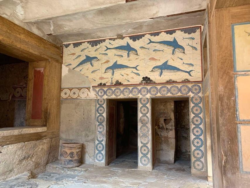 Knossos: Labyrinth of Knossos Skip-the-Line Walking Tour - Skip-the-line entry and what that buys you