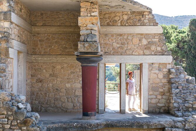 Knossos Palace and Arch. Museum of Heraklion Tour - FAQ