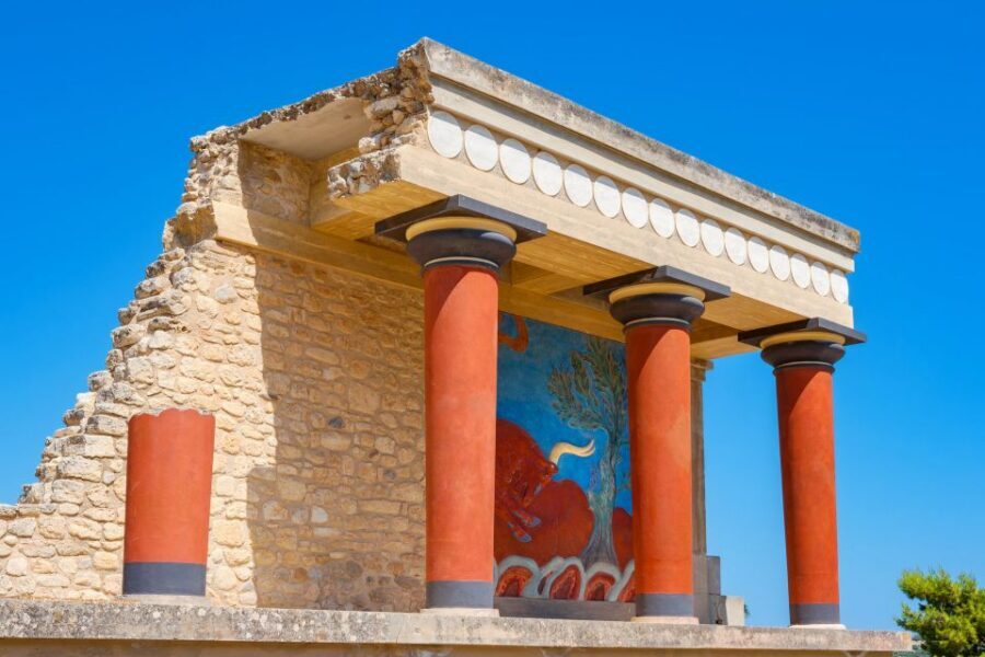 Knossos Palace: E-ticket with Audio and Heraklion City Tour - How the Knossos + Heraklion audio system works (and why that matters)