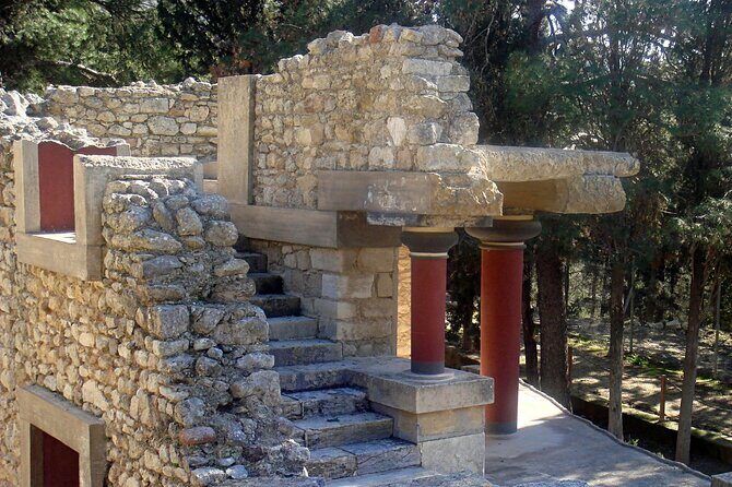 Knossos Palace & Historical Heraklion City Tour, with Old Market - Heraklion City Center Walk: Getting Oriented Without Getting Lost