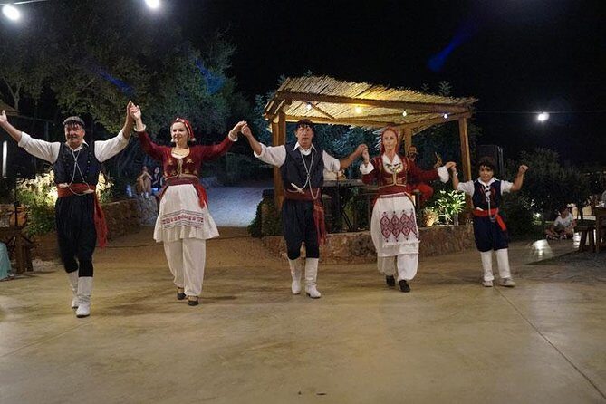 Olive Mill Festival - Honey tastings and wine: turning ingredients into flavor memory