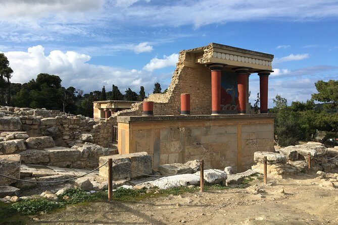Palace of Knossos - Early Morning Ticket and avoid crowds - Who should book this Knossos early visit?