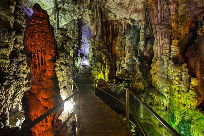Private Full-Day Knosos, Lasithi Plateau, Cave of Zeus from Rethimno - Knossos Palace: the main ancient site, with smart pacing