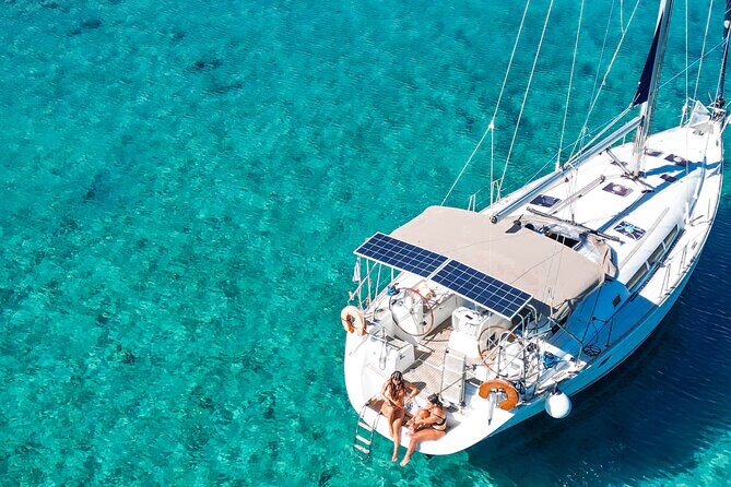 Sailing Cruise to Dia Island with Meal and Water Activities - The historical stop near Heraklion: Castello a Mare and fort battles