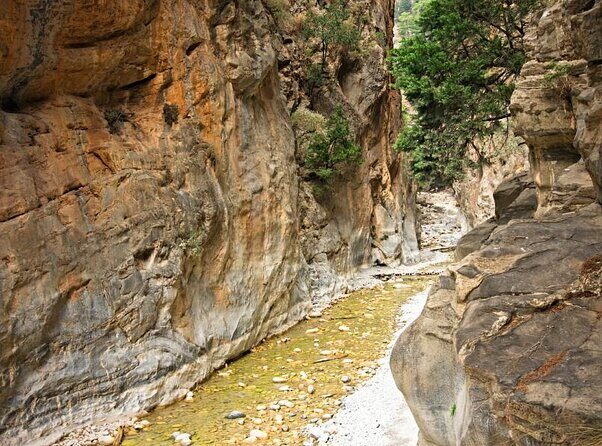 Samaria Gorge Trek: Full-Day Excursion from Heraklion with Guide - Key things to know before you go