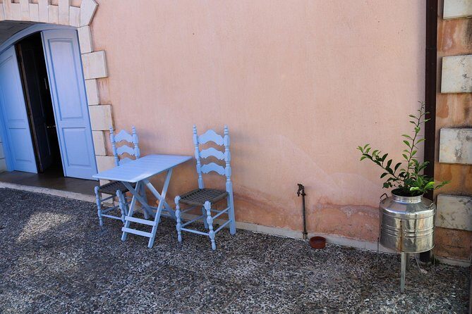 Semi Private Wine, Olive Oil, and Terroir Tour of Heraklion area with Tastings - The guide can make or break the day